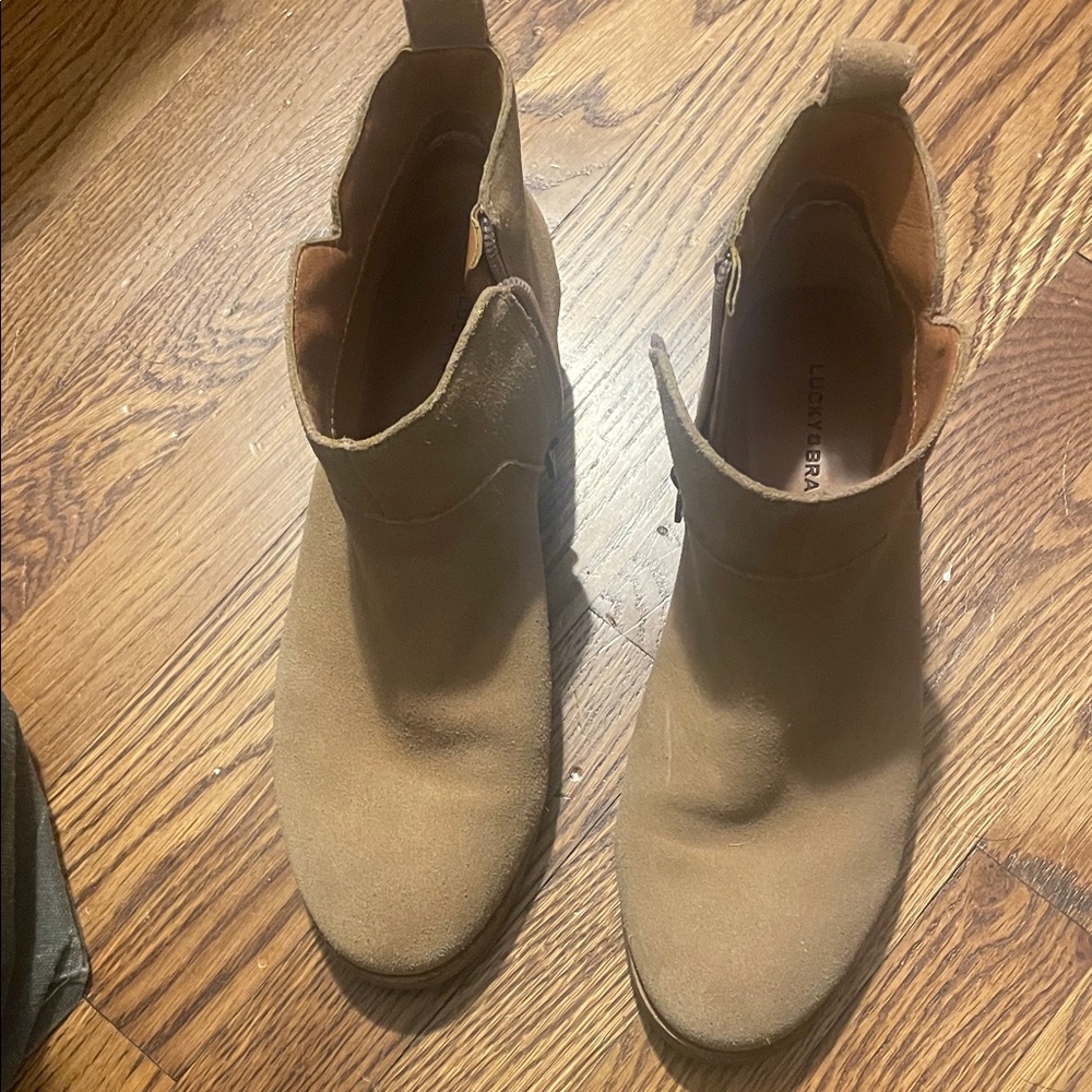 Lucky Brand Tan Ankle Boots